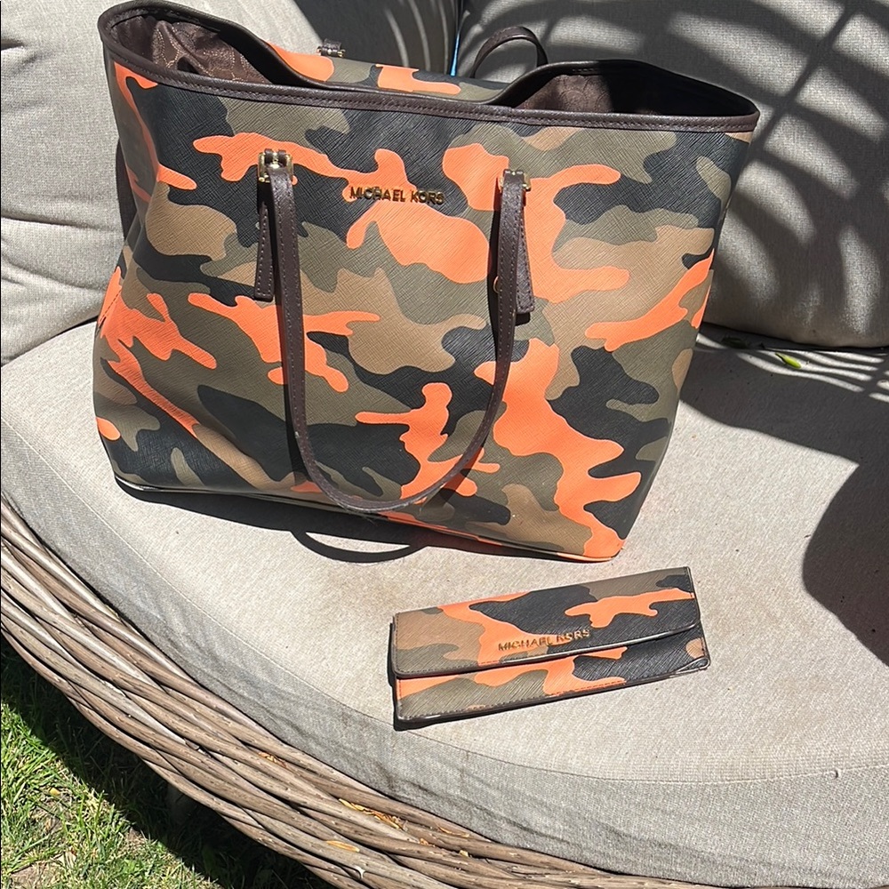 Michael Kors Brown Interior Tote